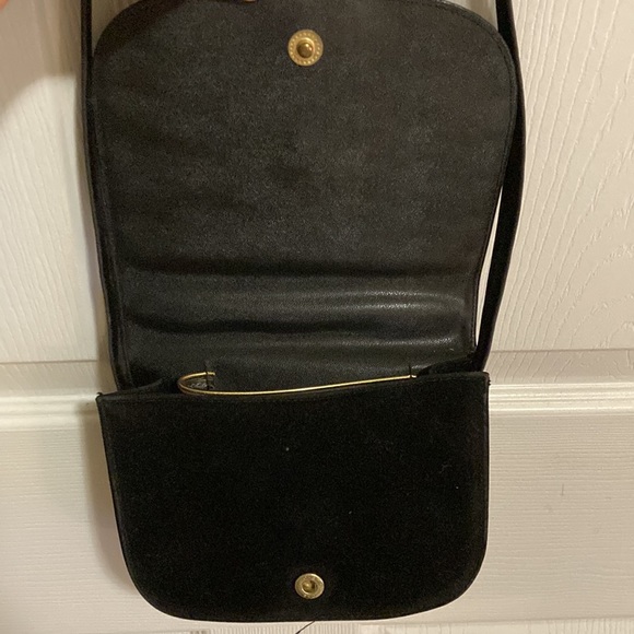 Vintage black suede shoulder bag - Picture 3 of 7